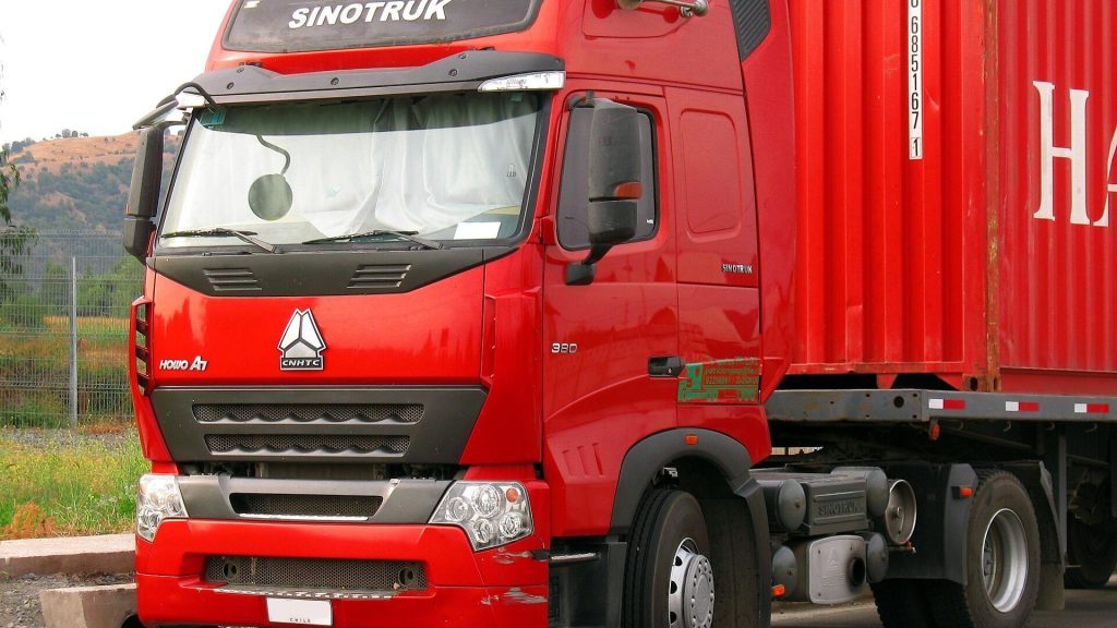 Donos de caminhões Sinotruk Howo vendidos até 2014 podem voltar a ter peças: a chinesa quer achar os 700 que ainda rodam
