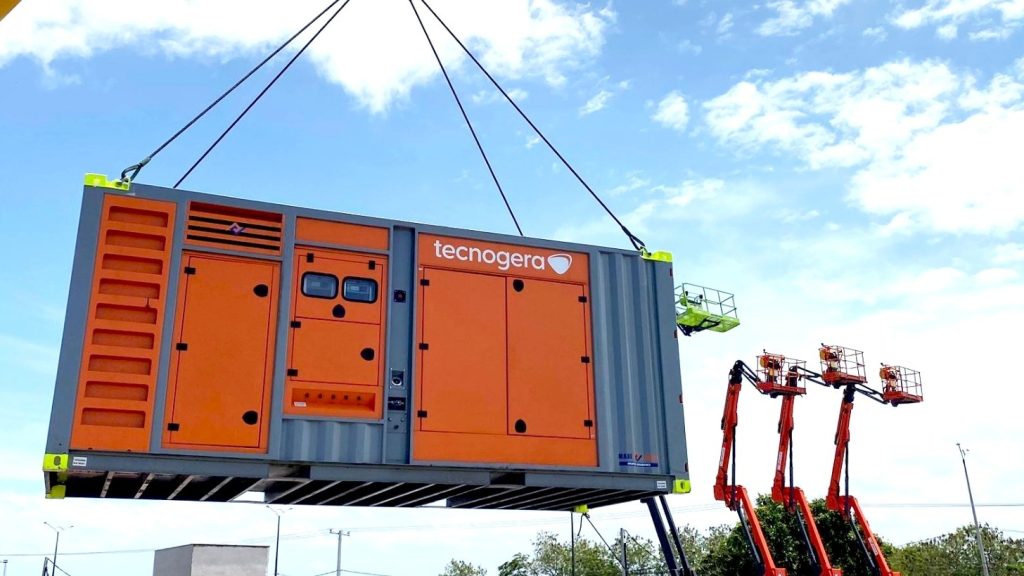 Vaga da Tecnogera para técnico de compressores offshore em Macaé paga 100% da psicoterapia e PLR em escala mista entre o mar e a terra
