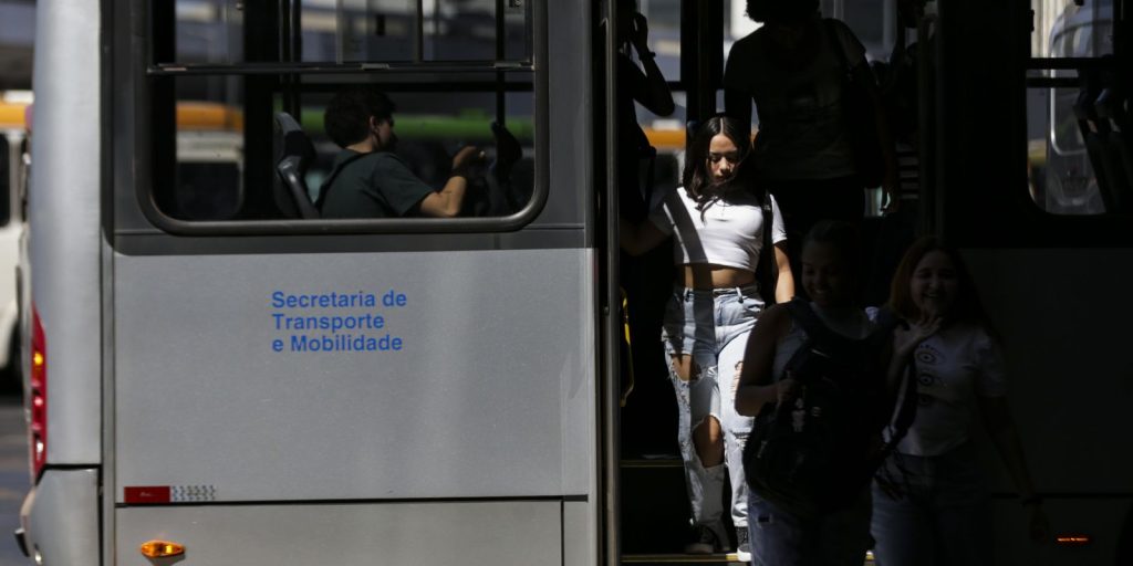 Governo envia ao Congresso proposta de tarifa zero no transporte Governo envia ao Congresso proposta de tarifa zero no transporte
