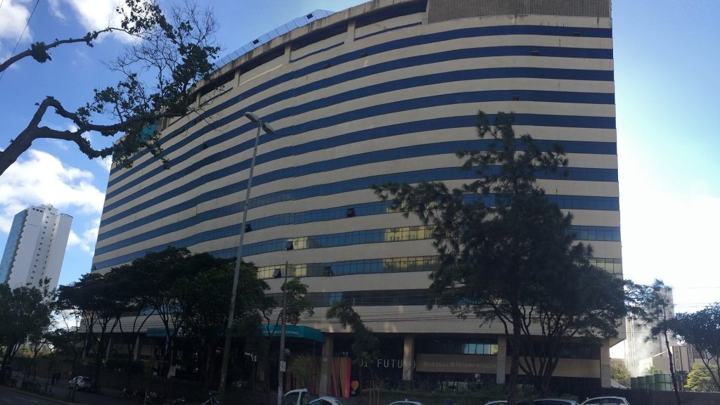 Quem trabalhou na Oi e cobra a dívida trabalhista também da V.tal perdeu mais uma no STF: Cármen Lúcia cassou decisão da 3ª Turma do TST e mandou rejulgar com base na ADI 3.934 Quem trabalhou na Oi e cobra a dívida trabalhista também da V.tal perdeu mais uma no STF: Cármen Lúcia cassou decisão da 3ª Turma do TST e mandou rejulgar com base na ADI 3.934