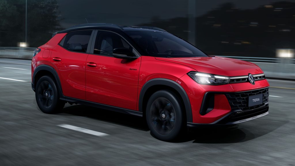 Compradores com deficiência pagam R$ 124.393 no Volkswagen Tera High 200 TSI de 128 cv, R$ 22.796 a menos que o preço de tabela de R$ 147.190, e o Tera MPI manual cai de R$ 108.490 para R$ 97.641