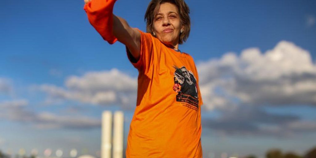 Entidades estimulam domésticas a denunciar assédio eleitoral Entidades estimulam domésticas a denunciar assédio eleitoral